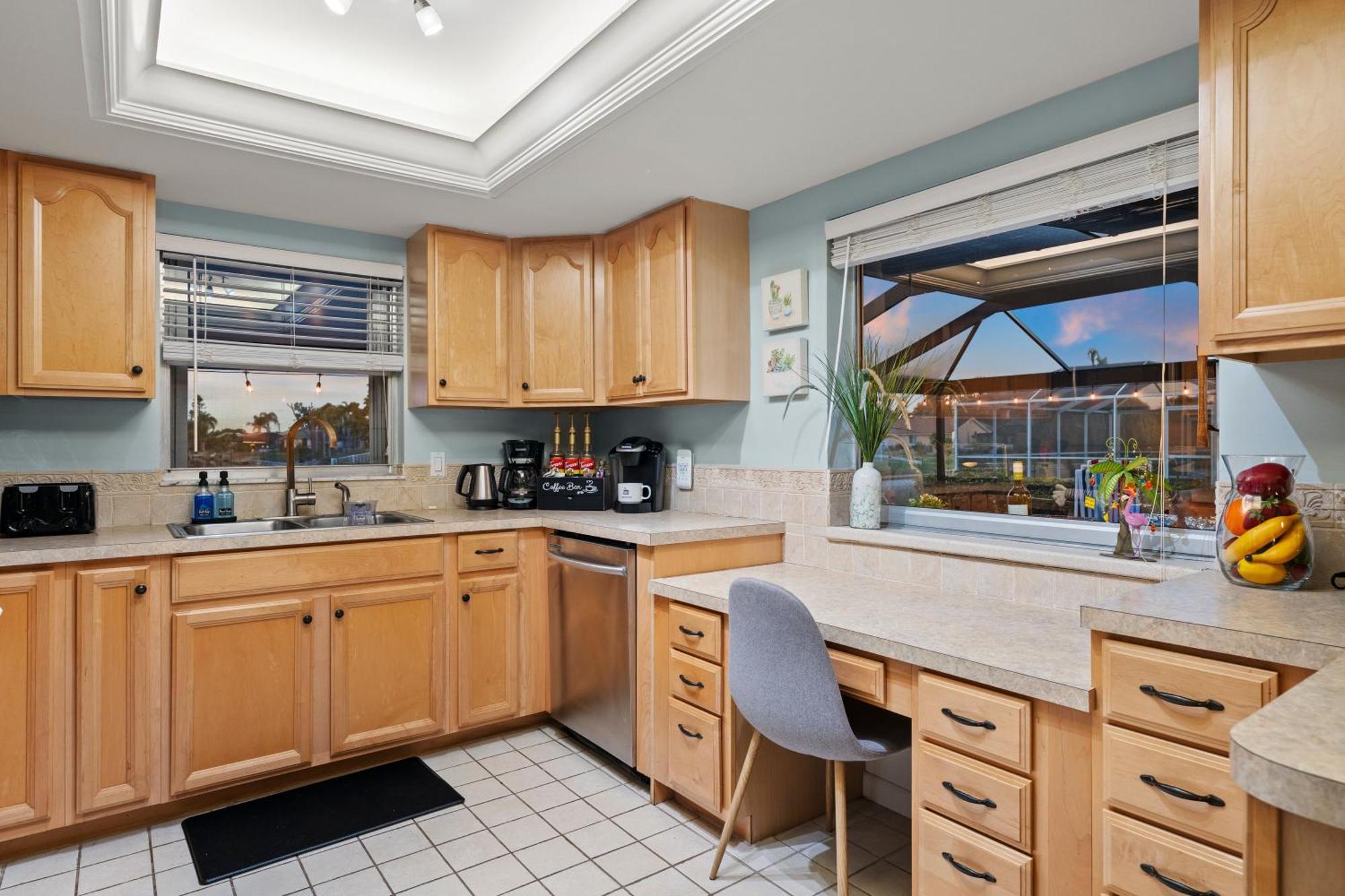 Serenity Waterfront Villa With King Suite, Private Pool, Great Lanai Enclosure And Long Water Views Cape Coral Buitenkant foto