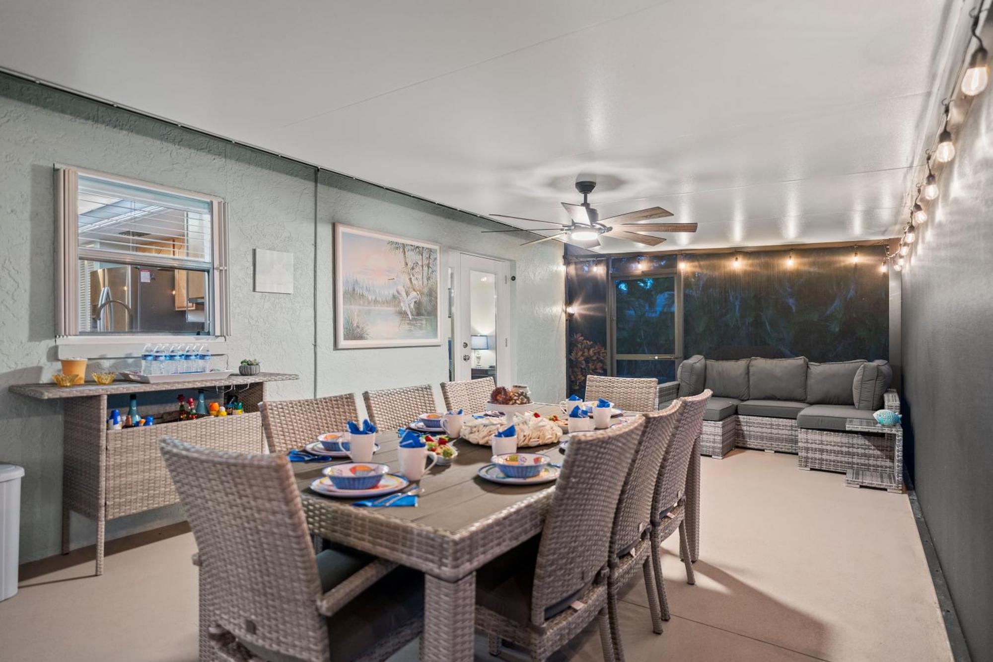 Serenity Waterfront Villa With King Suite, Private Pool, Great Lanai Enclosure And Long Water Views Cape Coral Buitenkant foto