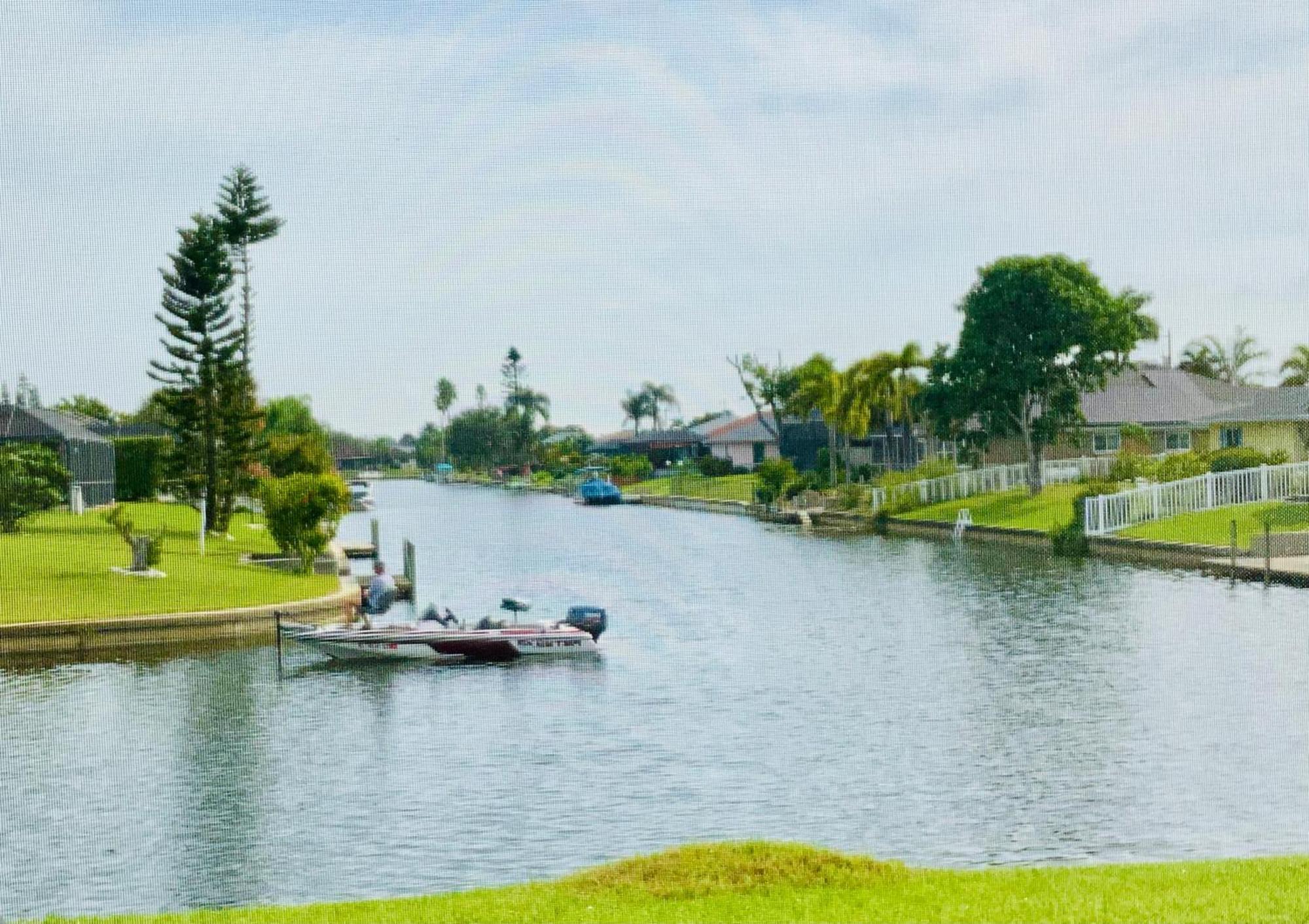 Serenity Waterfront Villa With King Suite, Private Pool, Great Lanai Enclosure And Long Water Views Cape Coral Buitenkant foto