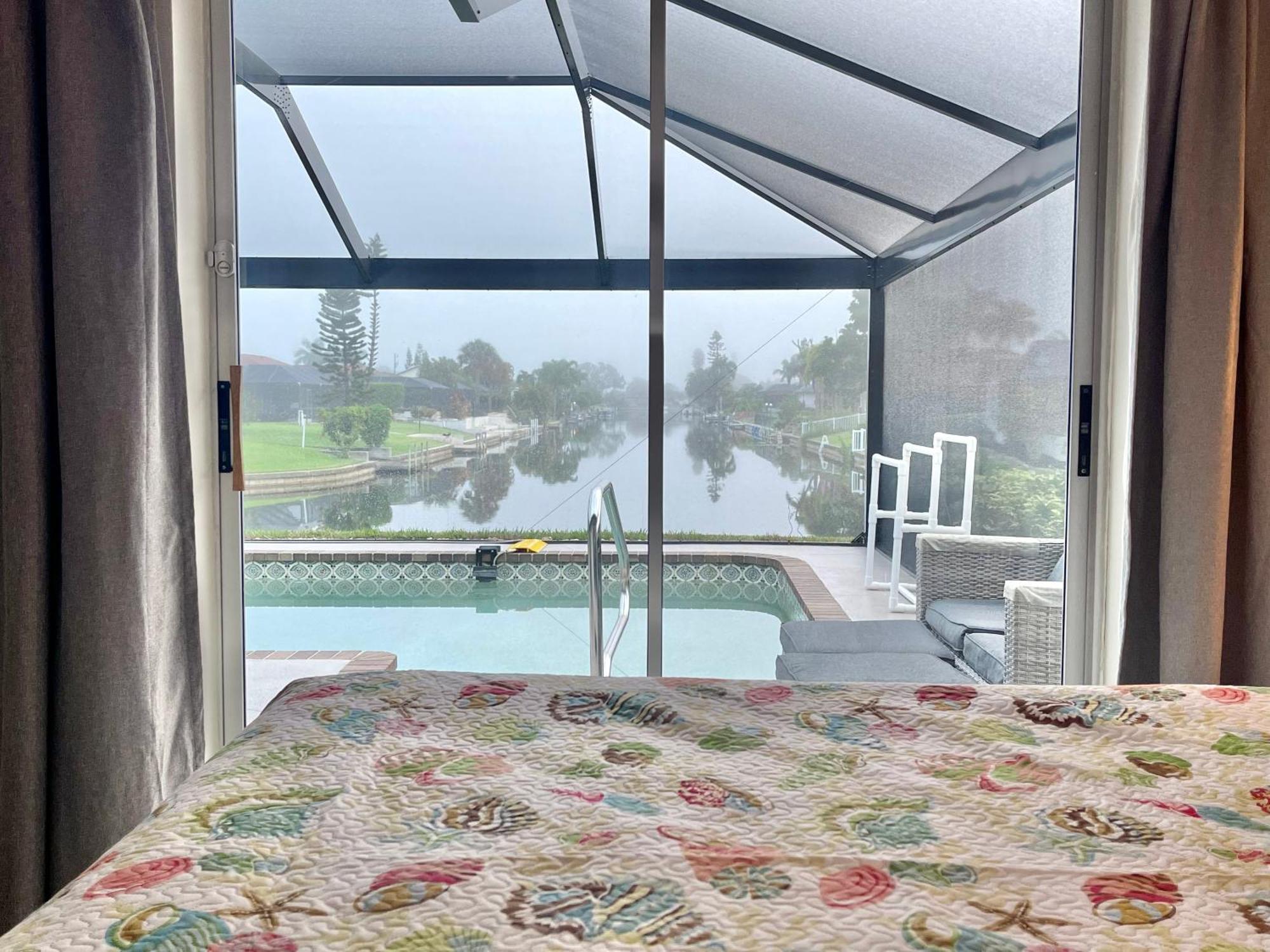 Serenity Waterfront Villa With King Suite, Private Pool, Great Lanai Enclosure And Long Water Views Cape Coral Buitenkant foto